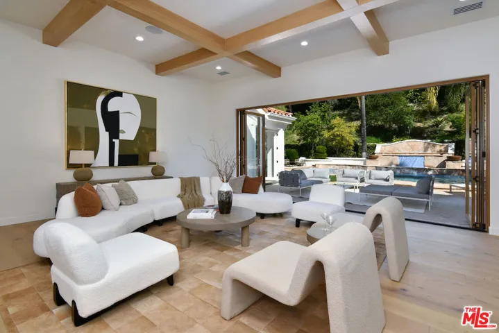 25605 Melbourne Court, Calabasas, California 91302