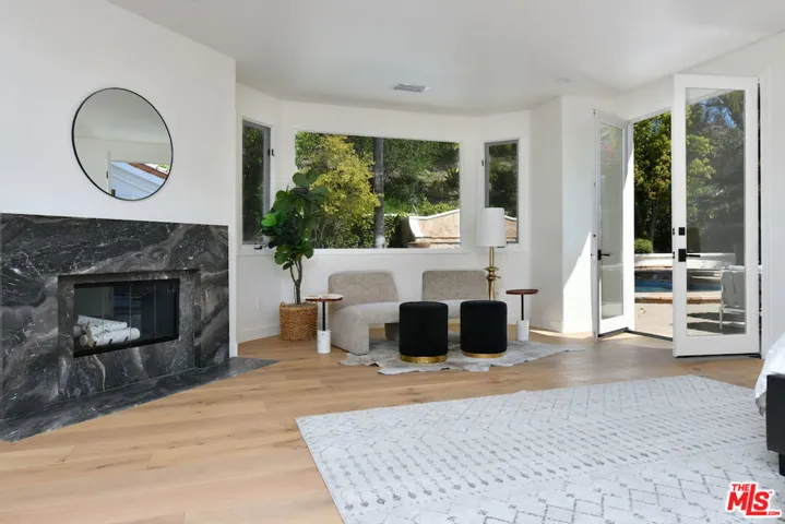25605 Melbourne Court, Calabasas, California 91302