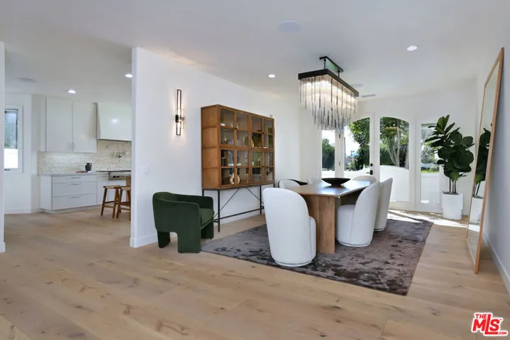 25605 Melbourne Court, Calabasas, California 91302