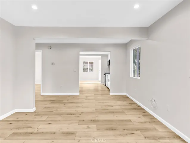 Living to to Kitchen