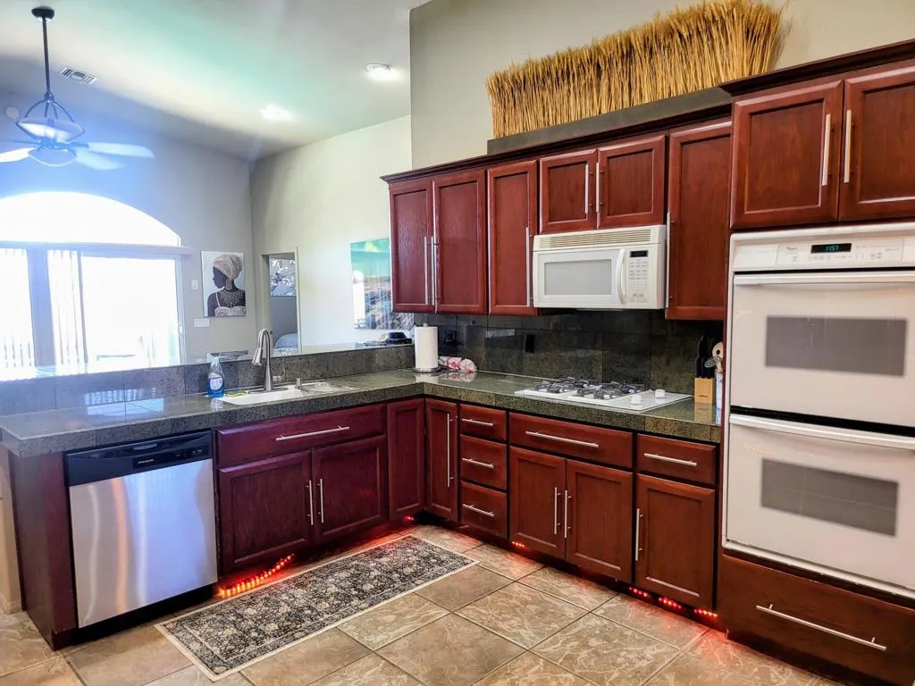 Kitchen Kitchen