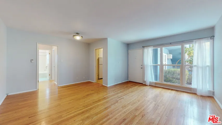 11284 Montana Avenue 11, Los Angeles, California 90049