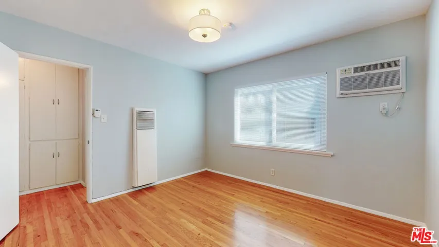 11284 Montana Avenue 11, Los Angeles, California 90049