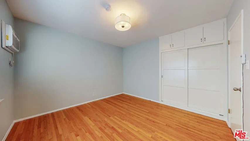 11284 Montana Avenue 11, Los Angeles, California 90049
