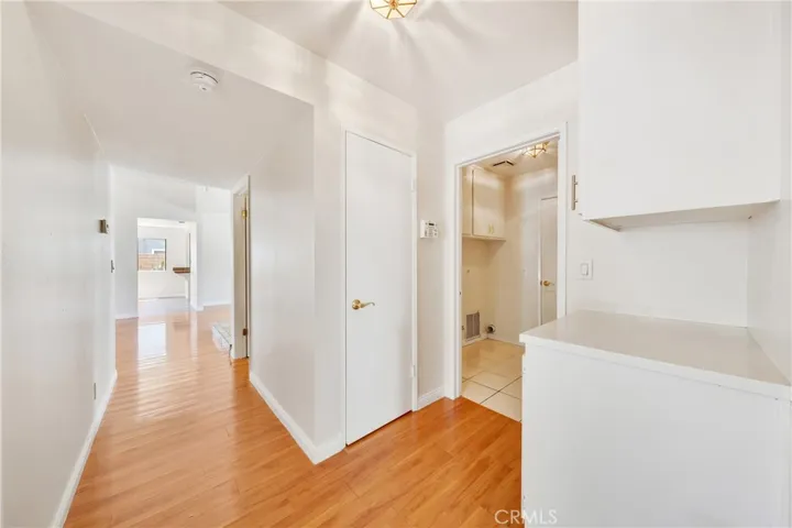 156 Appletree, Camarillo, California 93012