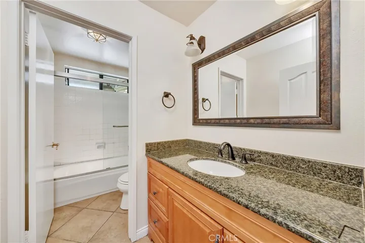 156 Appletree, Camarillo, California 93012