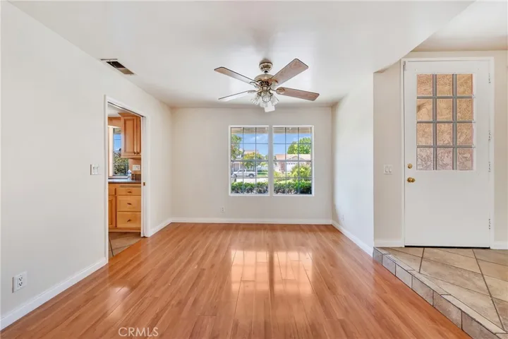 156 Appletree, Camarillo, California 93012