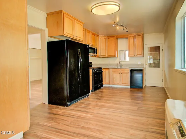 Open kitchen