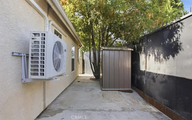 7542 White Oak Ave, Van Nuys, California 91406