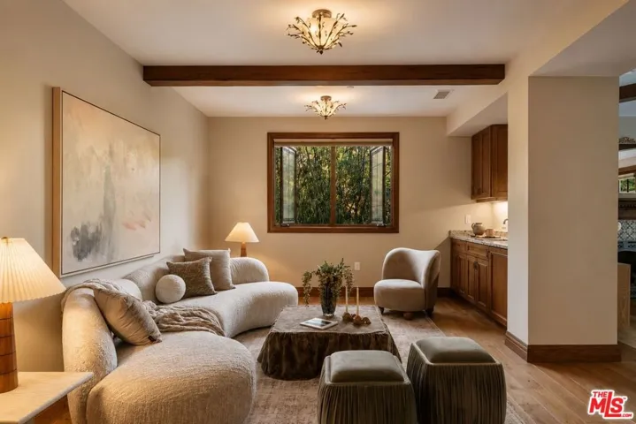 Primary Suite Lounge
