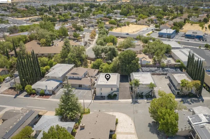 22 S Lake Dr, Antioch, California 94509
