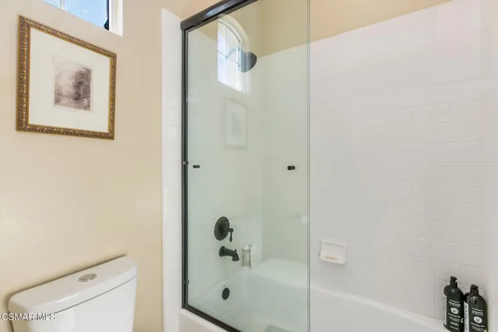 Secondary Bathroom (En Suite)
