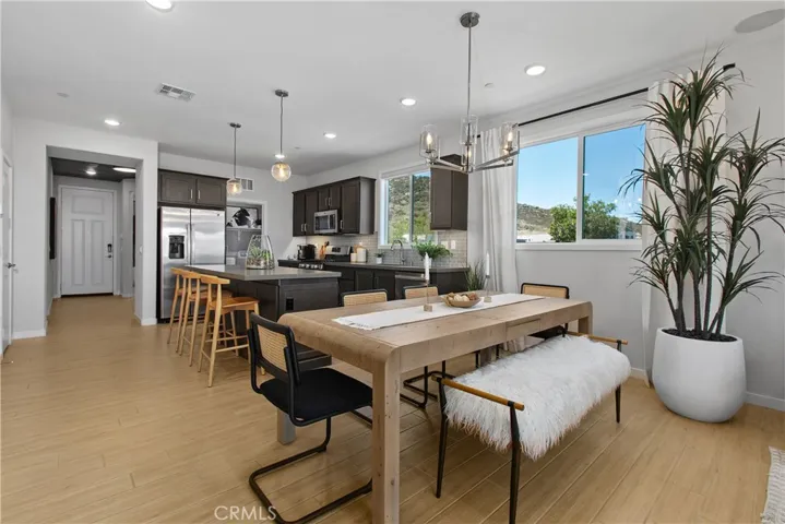 31672 Settlers Road, Winchester, California 92596