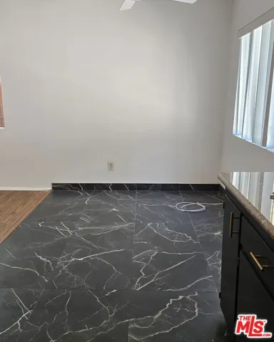 2219 Crenshaw Boulevard 2, Los Angeles, California 90016