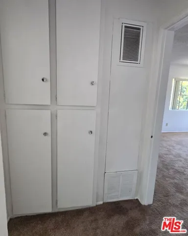 2219 S Crenshaw Boulevard 5, Los Angeles, California 90016