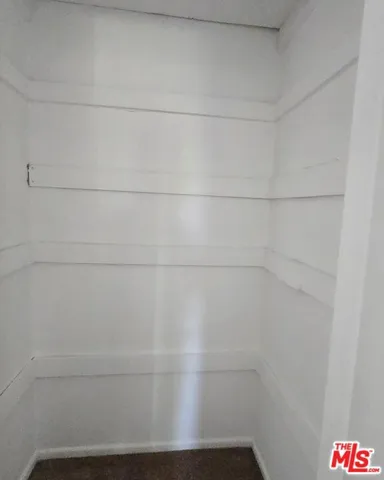 2219 S Crenshaw Boulevard 5, Los Angeles, California 90016