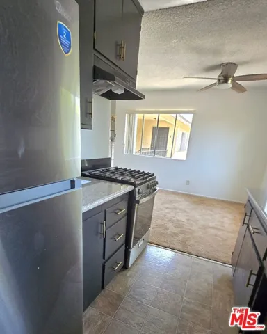 2219 S Crenshaw Boulevard 5, Los Angeles, California 90016