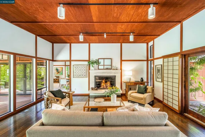 1038 Pine Ln, Lafayette, California 94549