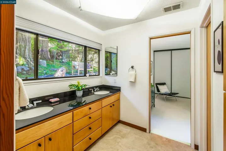 1038 Pine Ln, Lafayette, California 94549