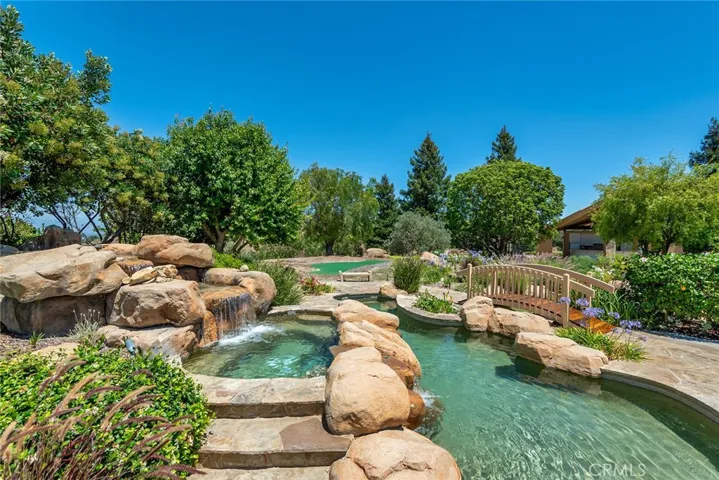 25411 Colette Way, Calabasas, California 91302
