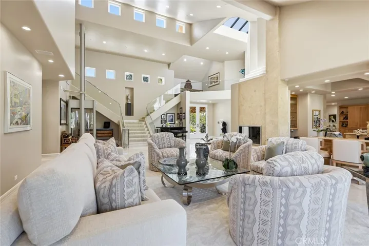 25411 Colette Way, Calabasas, California 91302