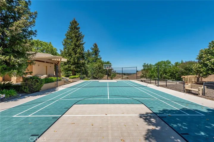 25411 Colette Way, Calabasas, California 91302