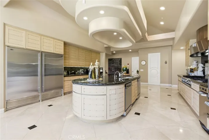 25411 Colette Way, Calabasas, California 91302