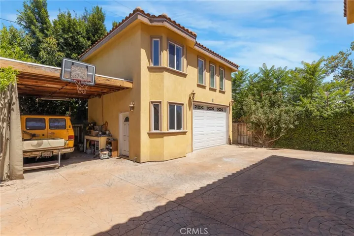 604 N Sparks, Burbank, California 91506