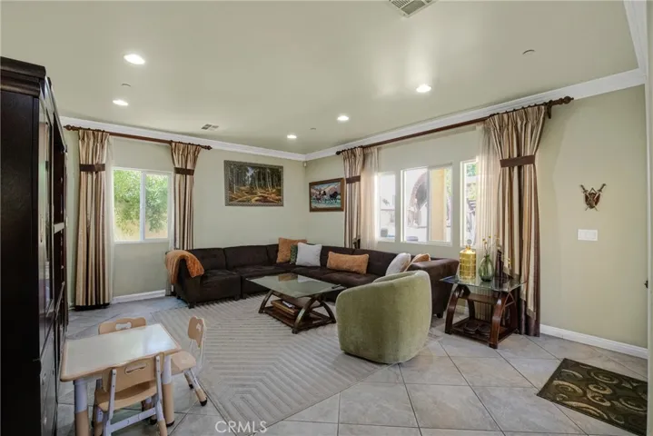 604 N Sparks, Burbank, California 91506