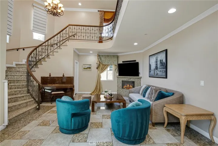 604 N Sparks, Burbank, California 91506