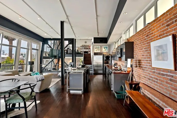 1513 9th Street 3, Santa Monica, California 90401