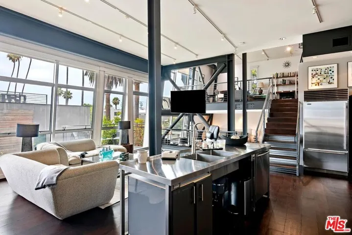 1513 9th Street 3, Santa Monica, California 90401