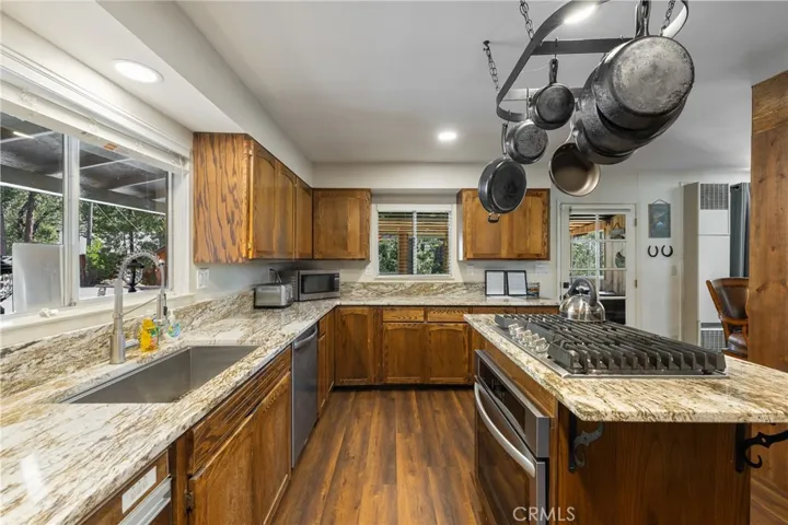 39165 Ski Slope, Bass Lake, California 93604