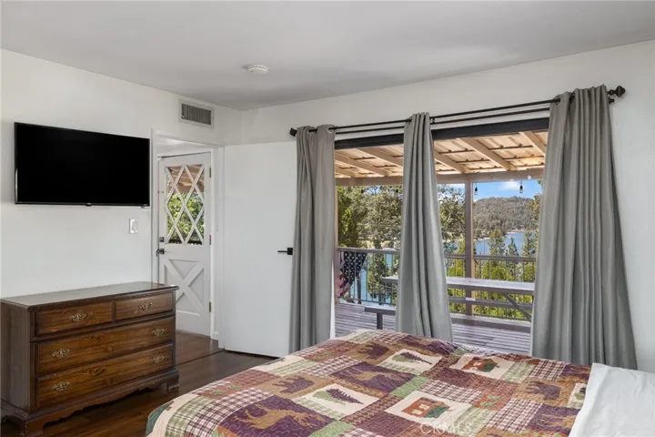 39165 Ski Slope, Bass Lake, California 93604