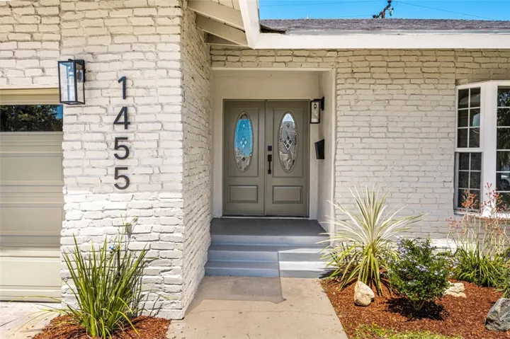 1455 E Bach Street, Carson, California 90745