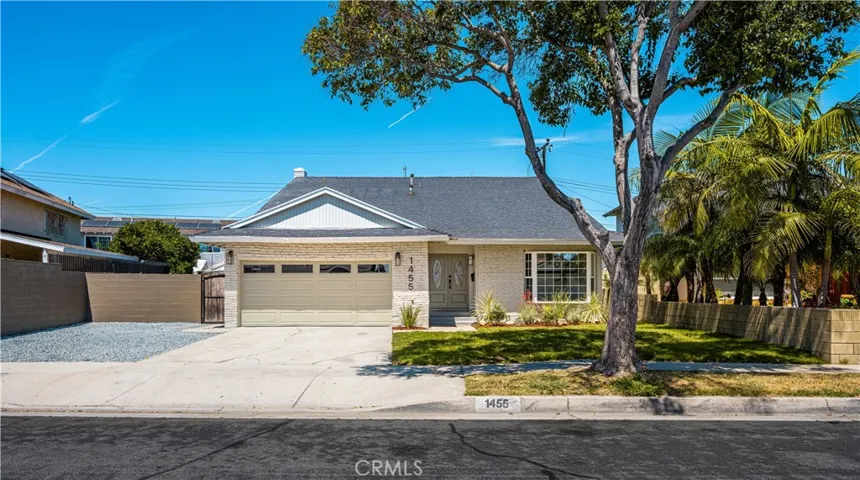 1455 E Bach Street, Carson, California 90745