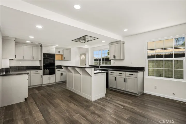1455 E Bach Street, Carson, California 90745