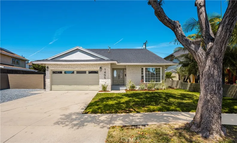 1455 E Bach Street, Carson, California 90745