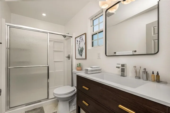 1455 E Bach Street, Carson, California 90745