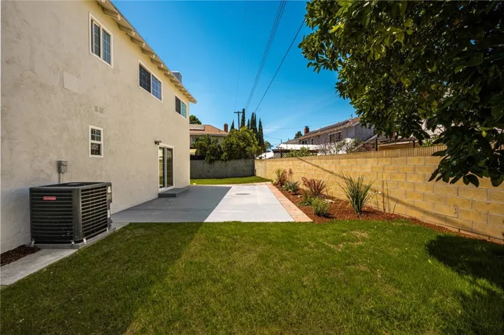 1455 E Bach Street, Carson, California 90745