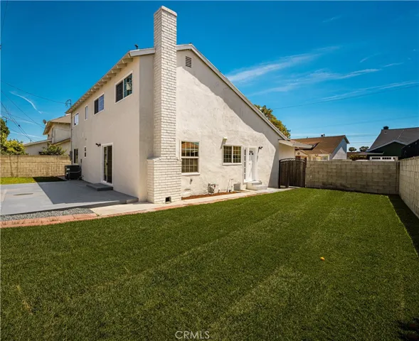 1455 E Bach Street, Carson, California 90745