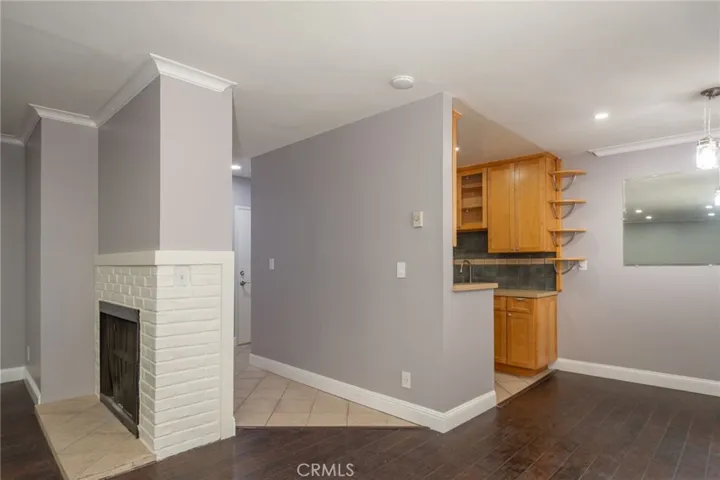 12030 Rochester #207 Avenue 207, Los Angeles, California 90025