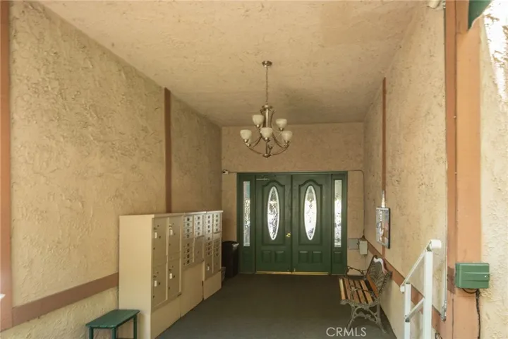 12030 Rochester #207 Avenue 207, Los Angeles, California 90025