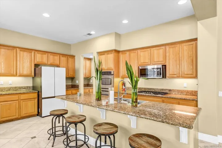 2402 Plaza Eva, Chula Vista, California 91914