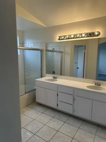 Primary Bedroom Full Bath