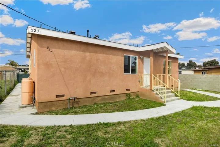 527 W 119th, Los Angeles, California 90044