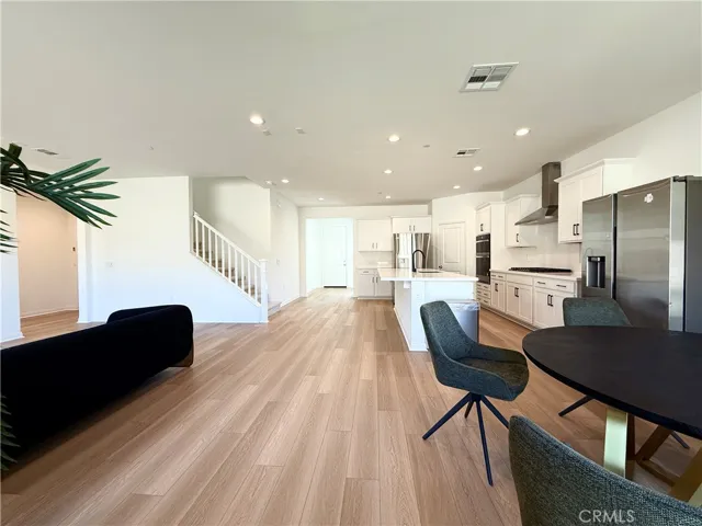 21696 Thomas Court, Riverside, California 92507