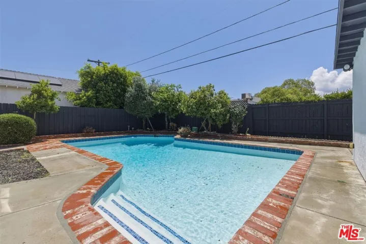 5847 Texhoma Avenue, Los Angeles, California 91316