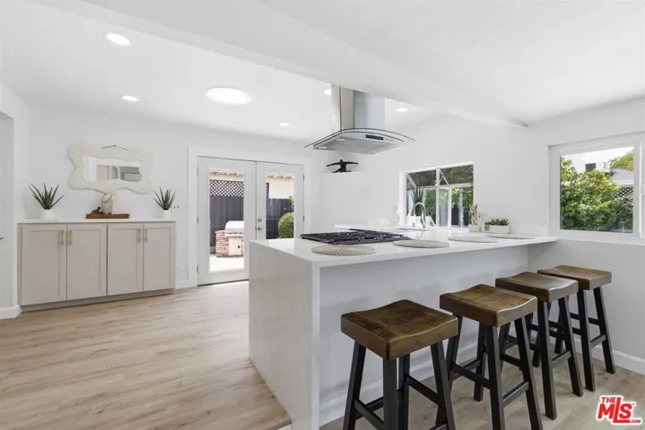 5847 Texhoma Avenue, Los Angeles, California 91316