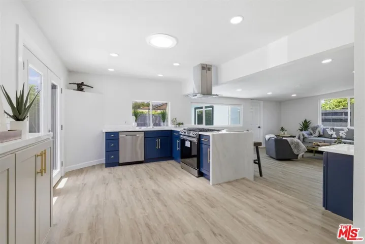 5847 Texhoma Avenue, Los Angeles, California 91316